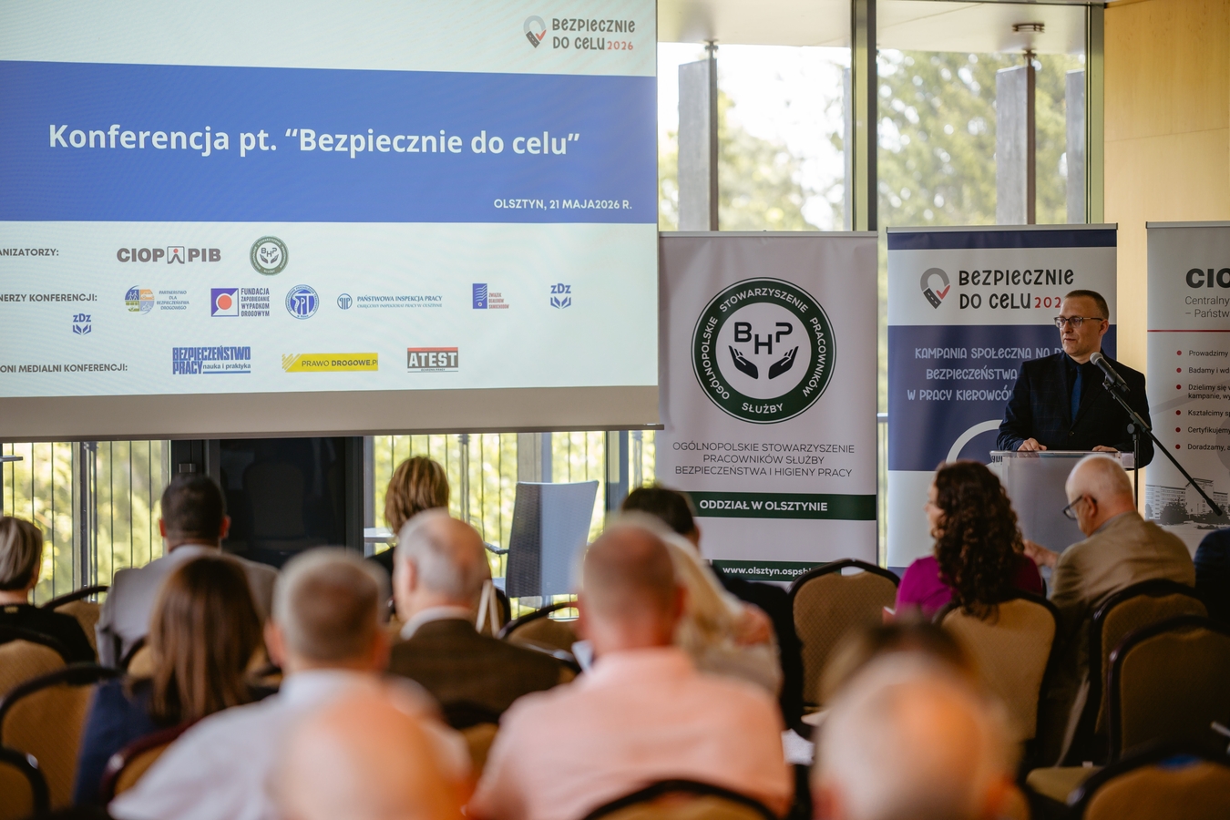Kampania spo\u0142eczna \u201EBezpiecznie do celu\u201D