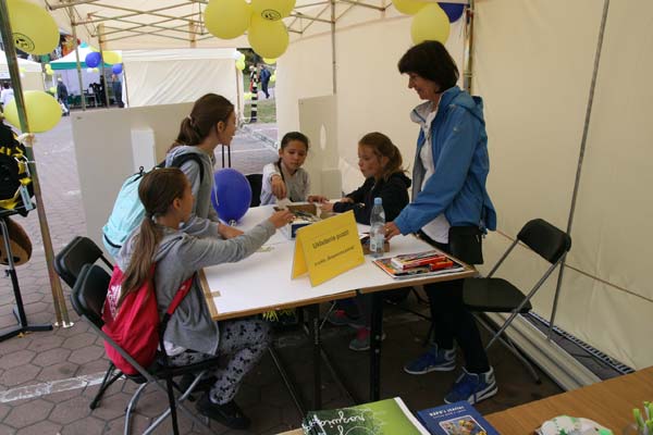 Piknik edukacyjny pn. \u201CPodziel si\u0119 bezpiecze\u0144stwem\u201D, 4 wrze\u015Bnia 2015 r., I\u0142awa