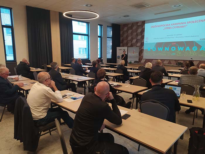 Seminarium szkoleniowe dla cz\u0142onk\u00F3w Sieci Ekspert\u00F3w ds. BHP pt. \u201EPsychospo\u0142eczne warunki pracy a dobrostan pracownik\u00F3w\u201D, 7-8 pa\u017Adziernika 2021r., Warszawa